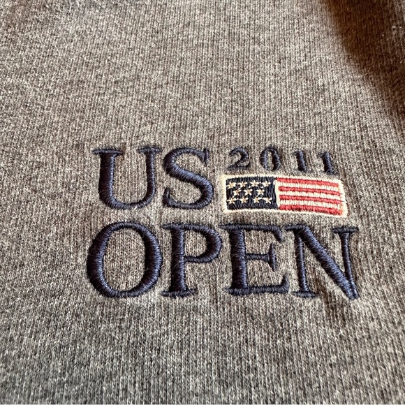 Jones & Mitchell 2011 US Open Gray 1/4 Zip Pullover New York City Unisex Sz M - Picture 3 of 6